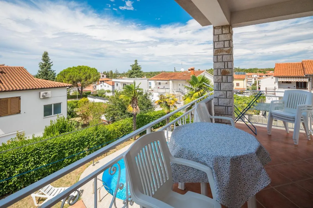 Dolce Vita With Pool And Bbq Porec 0*,  Croazia